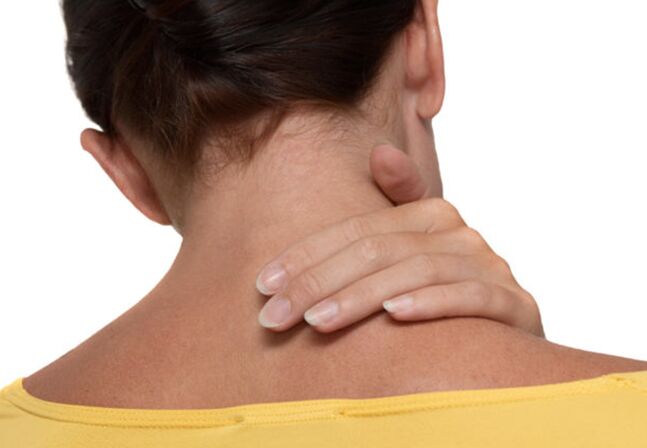 The neck in the neck with osteochondrosis of the cervical column